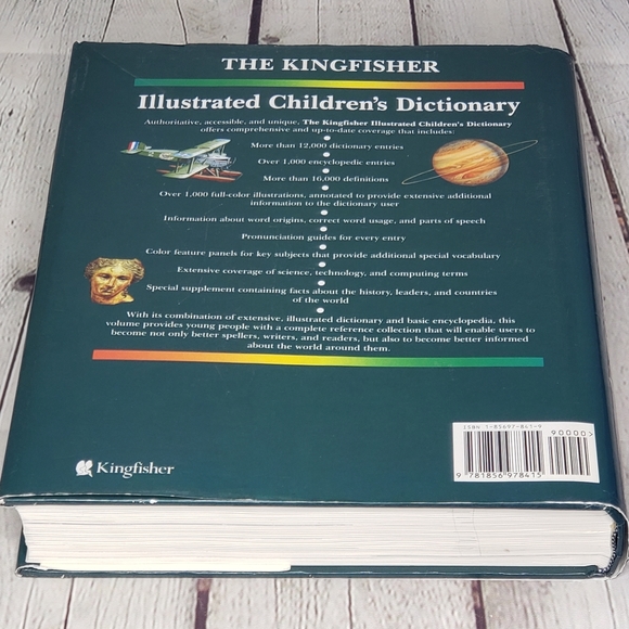 Kingfisher Children's Dictionary - Picture 2 of 4